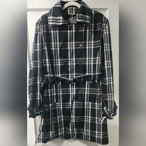 🌷NWT Black and White Plaid Double-Breasted Trench Coat with Belt🌷 size:XL